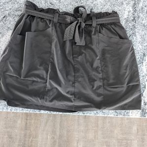 Athleta Gray Skyline Skirt Size 16